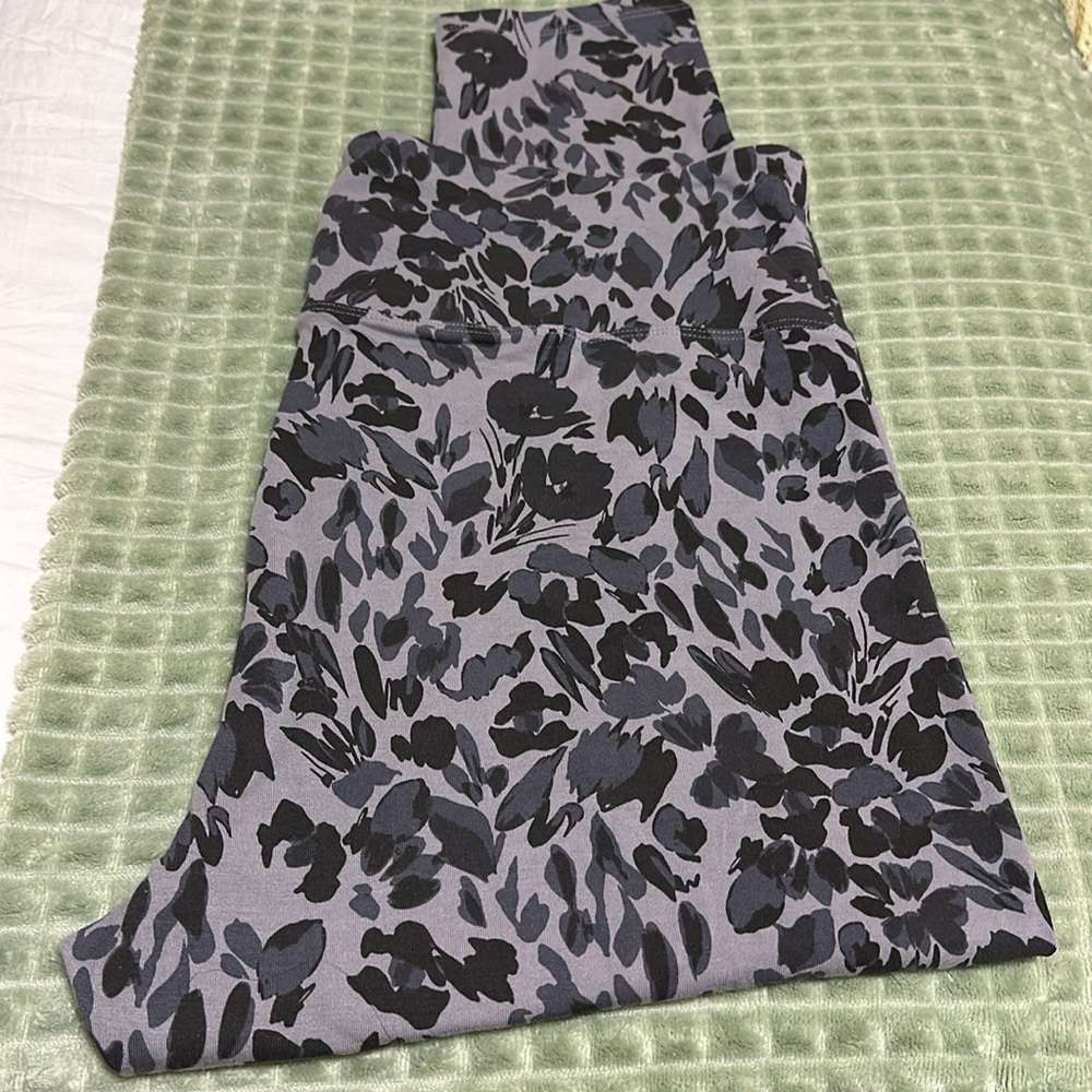 Sonoma High Rise Leggings -  XL NWT